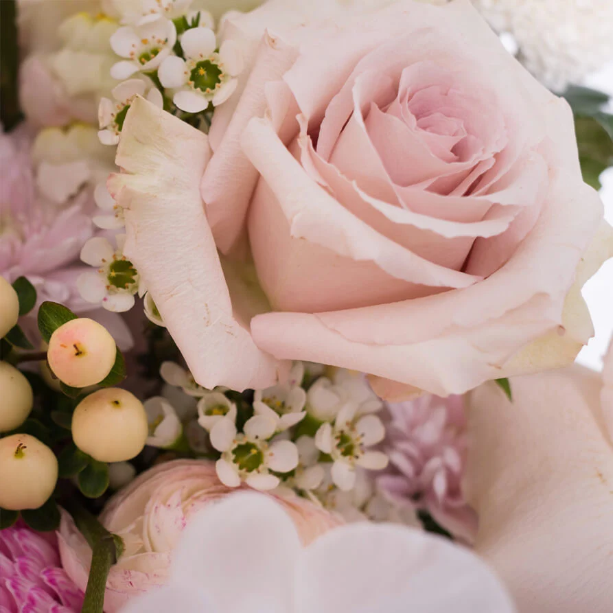 Tear-Drop-Deluxe-Vase-th3_893x