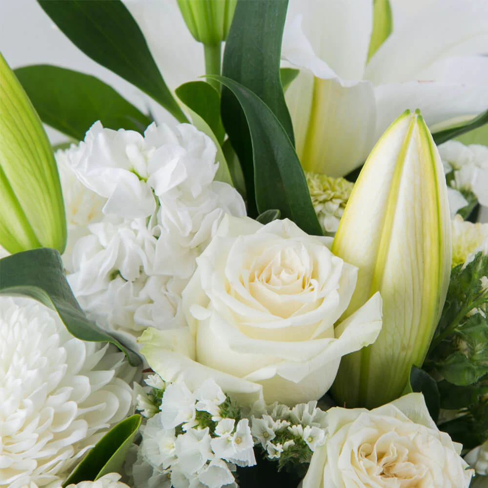 White-Bouquet-th2_1000x