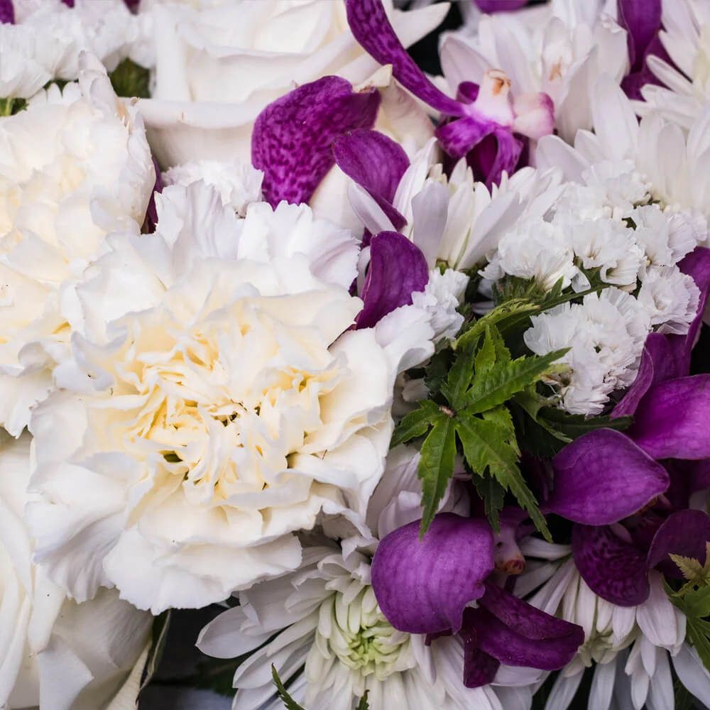 White-and-Purple-Wreath-th3_1000x